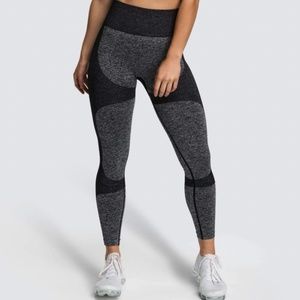 Seamless Leggings by Do You Even